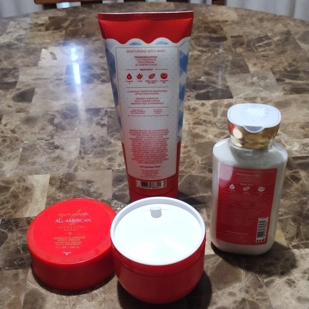 Bath & Body Works bath body